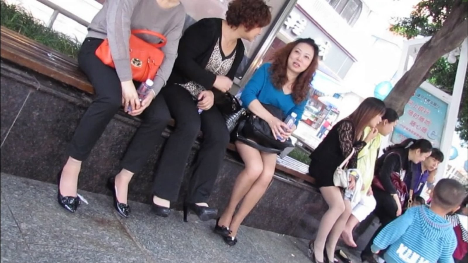 streetsnapshoep[00 00 54][20181209 201302 9]